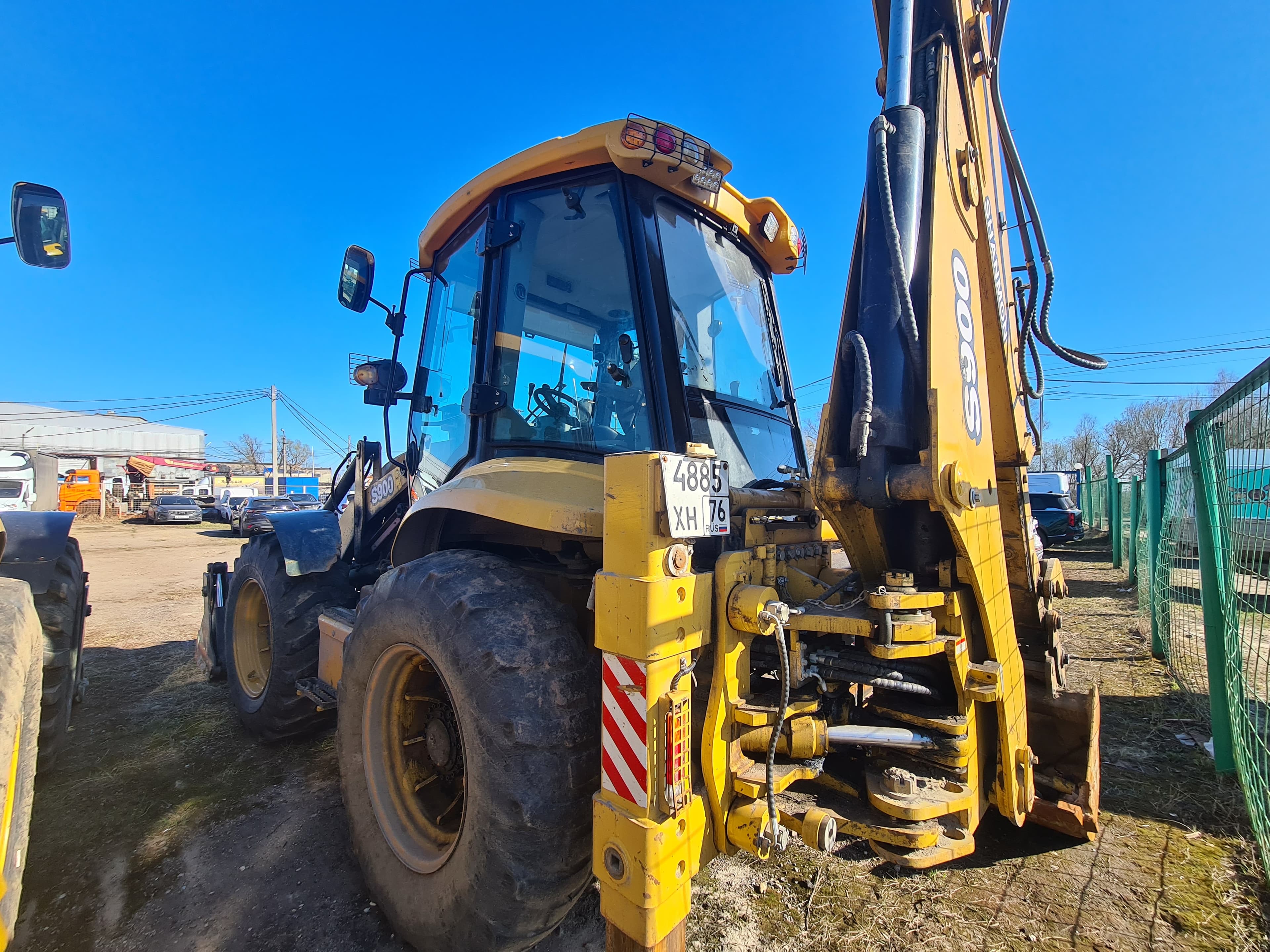 Shanmon S900 Экскаватор-погрузчик - 4