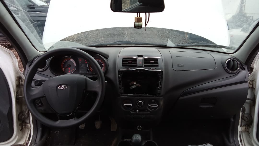 Lada Granta Cross - 5