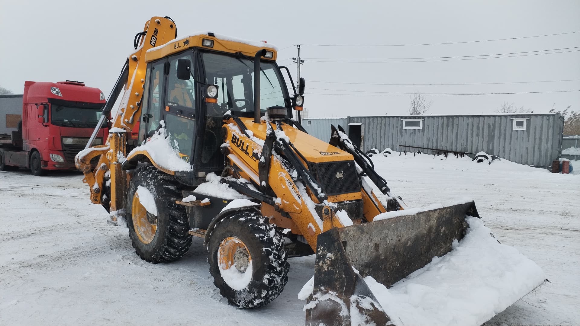 Bull HD-100 Экскаватор-погрузчик - 2