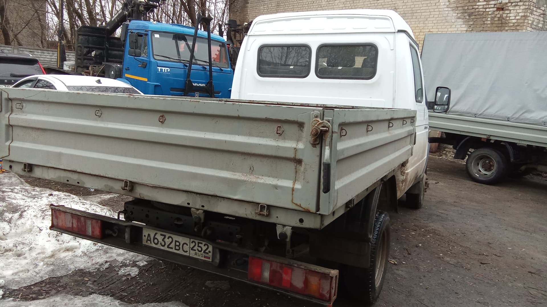 GAZ ГАЗель БИЗНЕС - 3