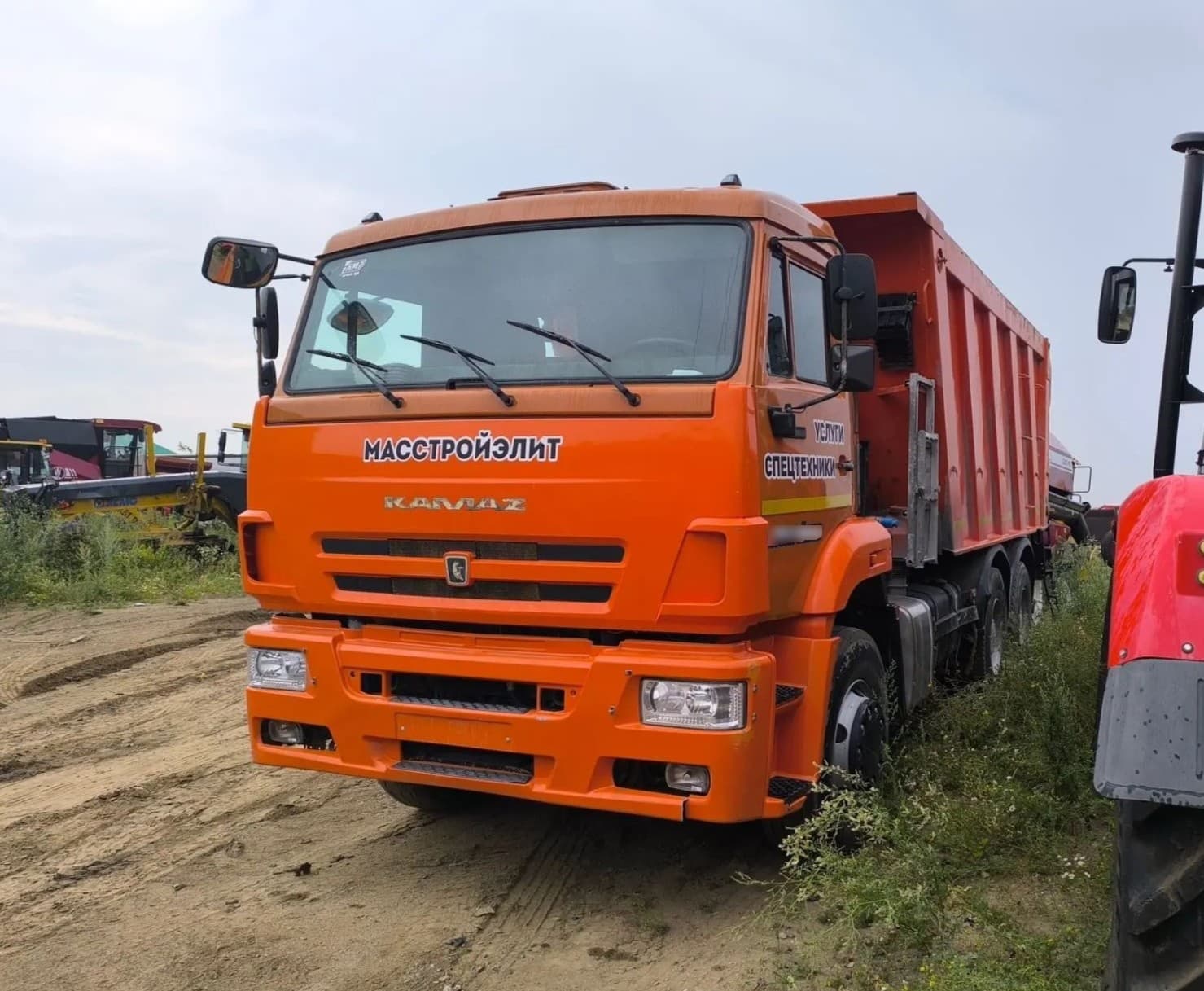 Камаз 6520 6X4 Самосвал - 1