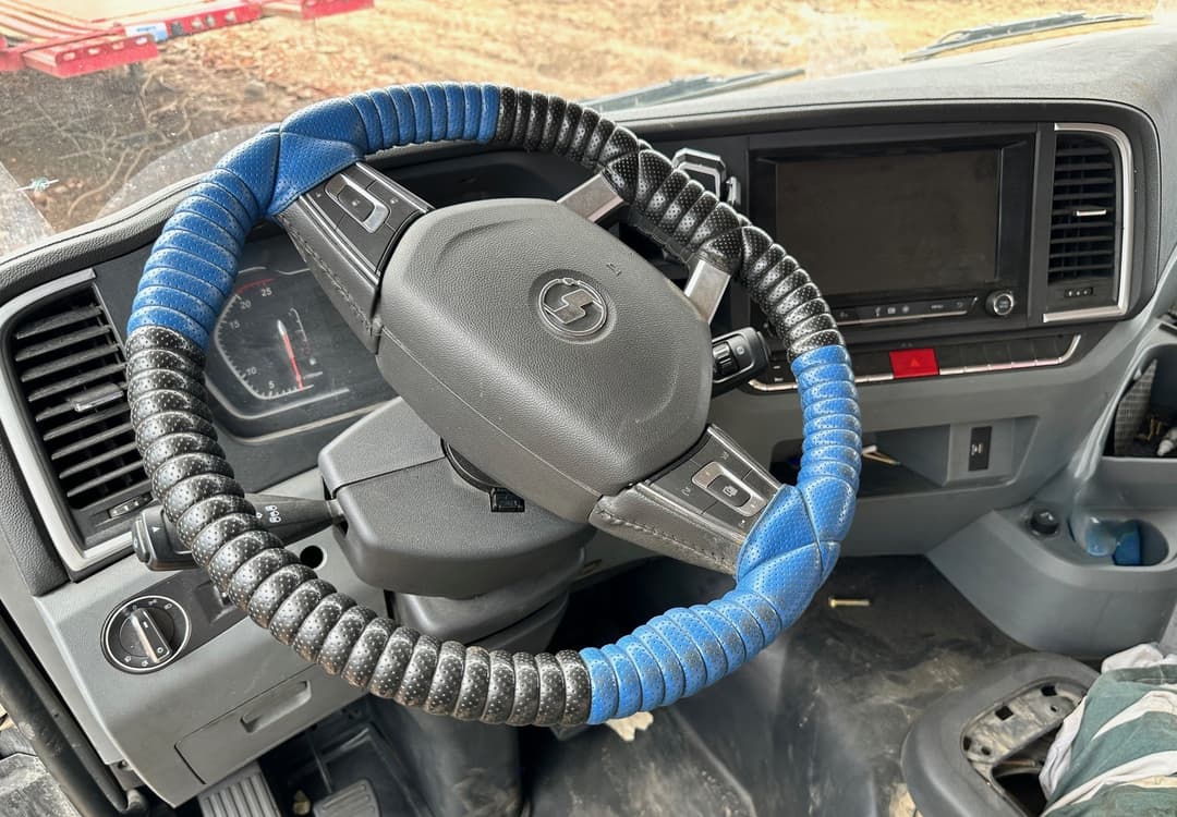 Shacman (Shaanxi) SX* 8x4 Самосвал - 6