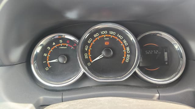 Lada Largus универсал - 7