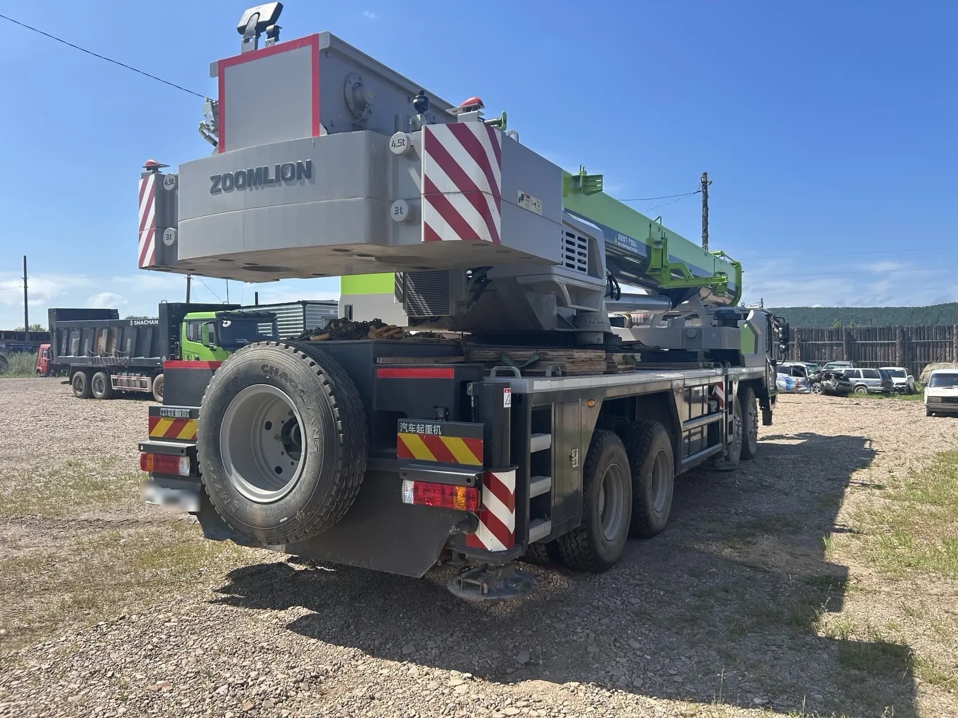 Zoomlion ZTC* 8x4 Автокран - 3