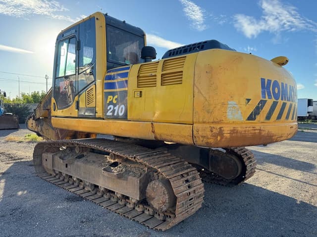 Komatsu PC 210 Экскаватор - 4
