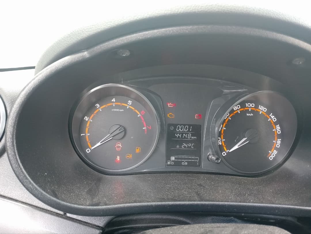 Lada Granta седан - 6