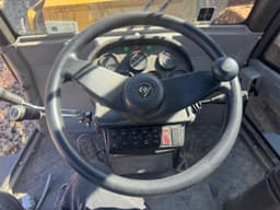 Builder BL30 Экскаватор-погрузчик - 5