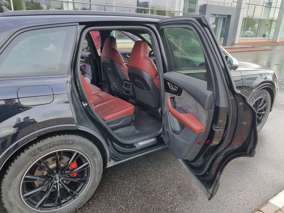 Audi SQ7 - 9