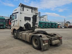 FAW J7 4x2 Седельный тягач - 4