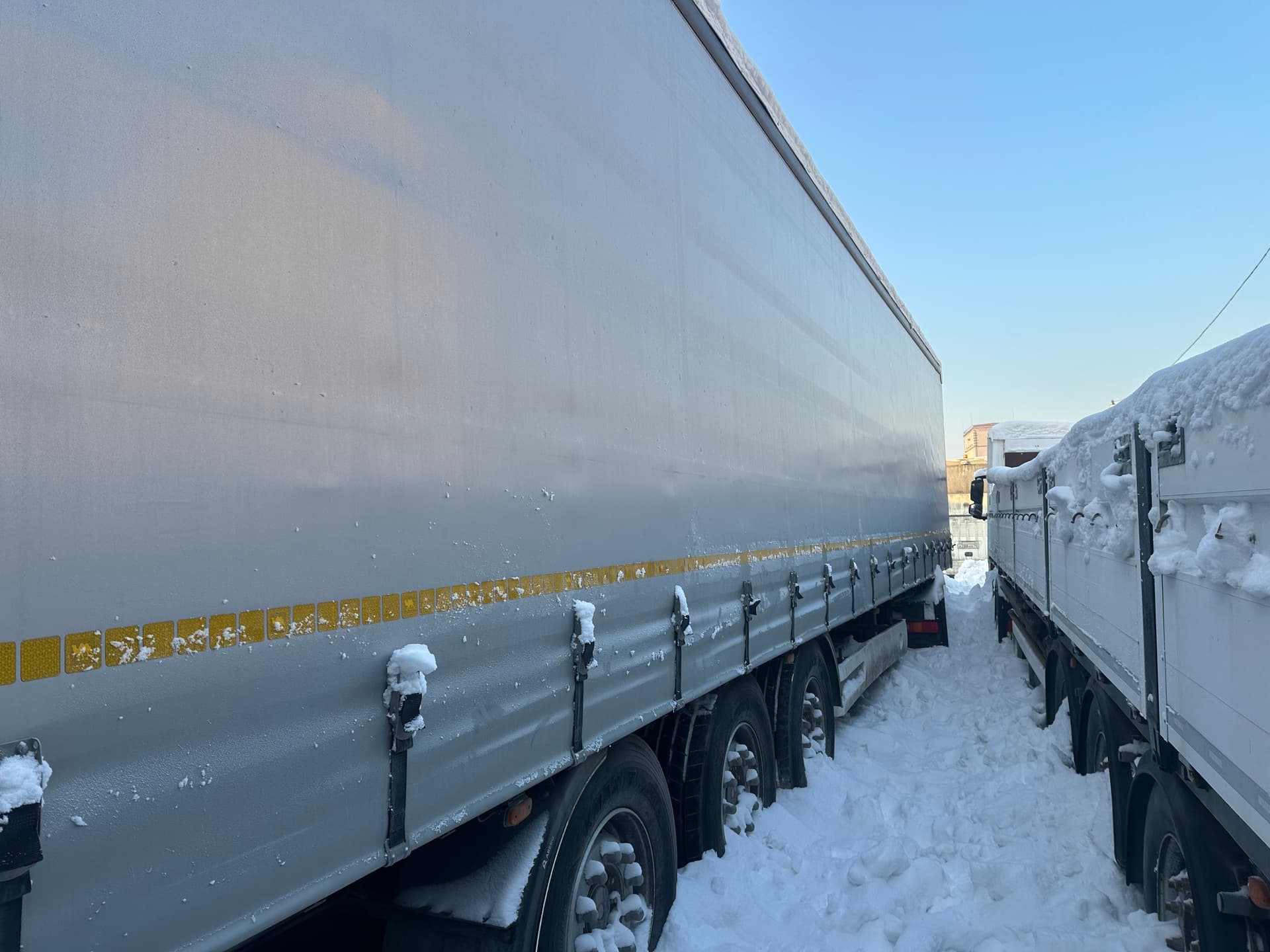 Dayun CGC4180 4x2 Седельный тягач - 3