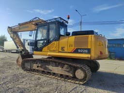 Liugong CLG922 Экскаватор - 4