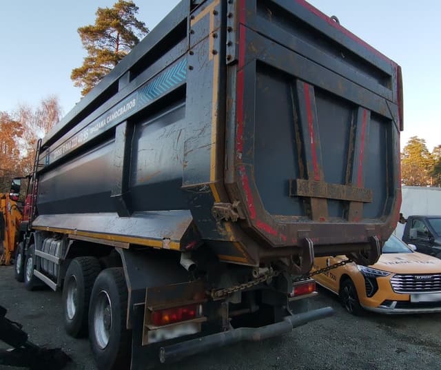 Howo T5G 8x4 Самосвал - 3