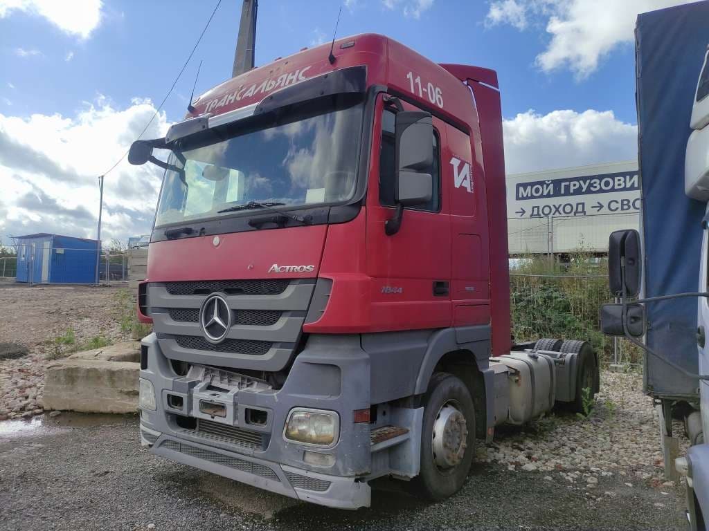 Mercedes-Benz Actros 4x2 Седельный тягач - 1