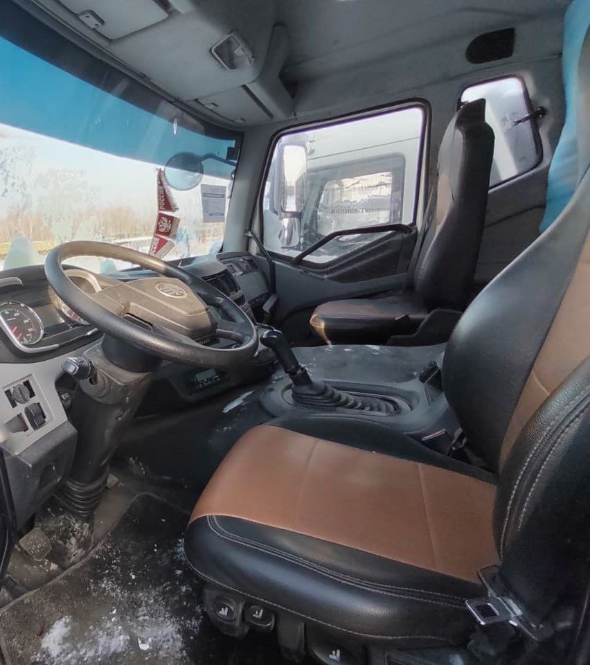 FAW J6 8x4 Самосвал - 6