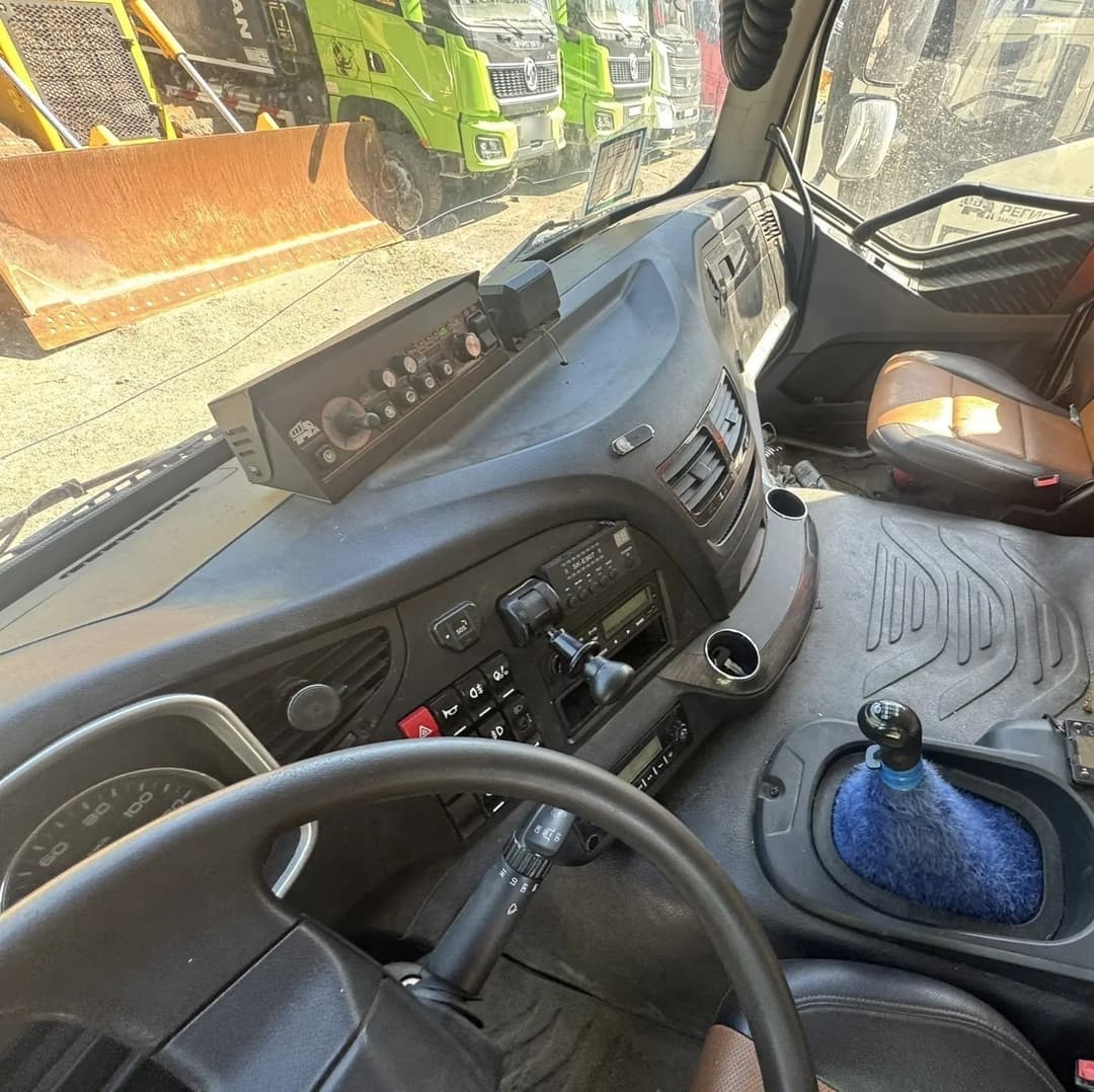 FAW J6* 6x4 Самосвал - 5