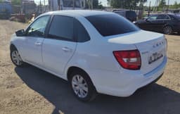 Lada Granta седан - 4