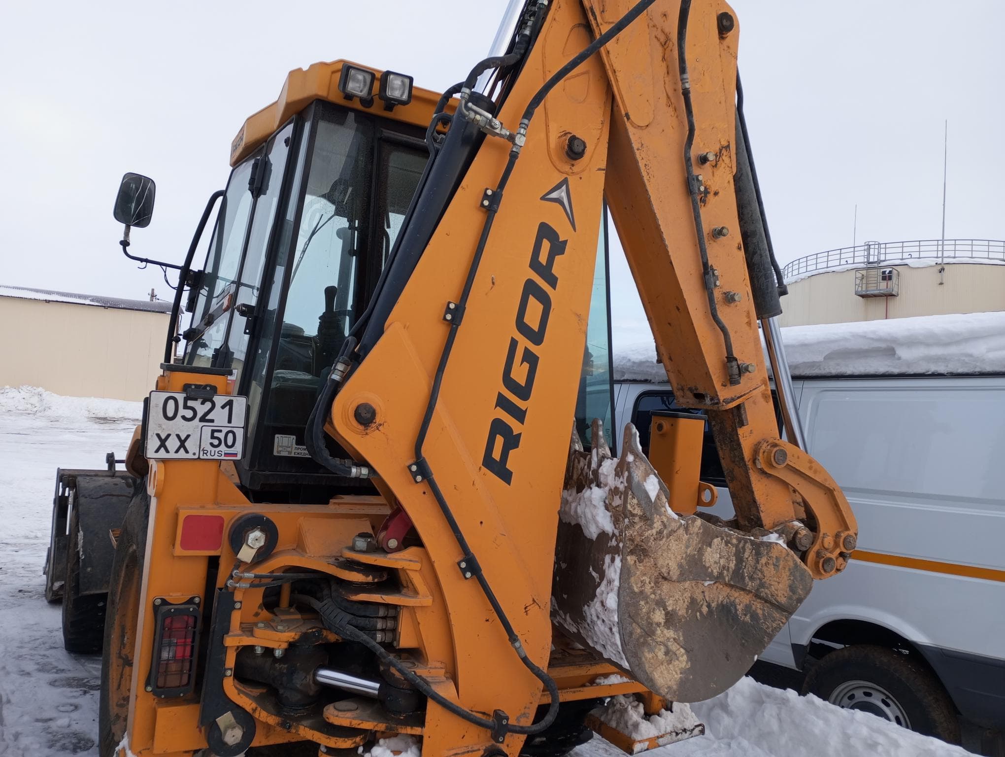 Rigor HD* Экскаватор-погрузчик - 4