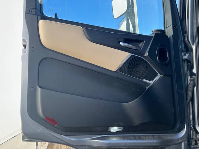 Foton AUMAN Galaxy 6x4 Седельный тягач - 8