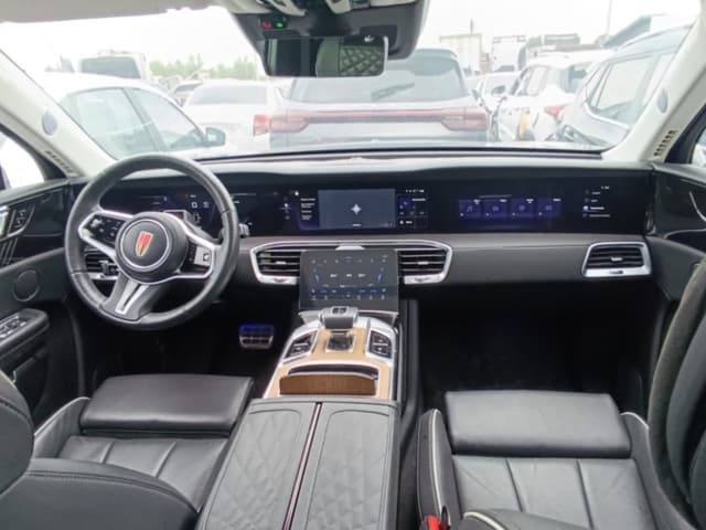 Hongqi E-HS9 - 5