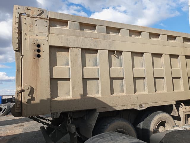 Shacman (Shaanxi) SX* 8x4 Самосвал - 3