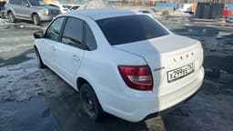 Lada Granta седан - 4