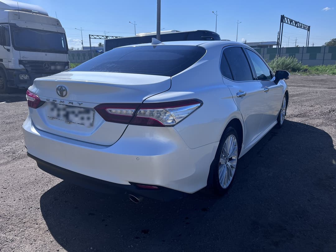 Toyota CAMRY - 3