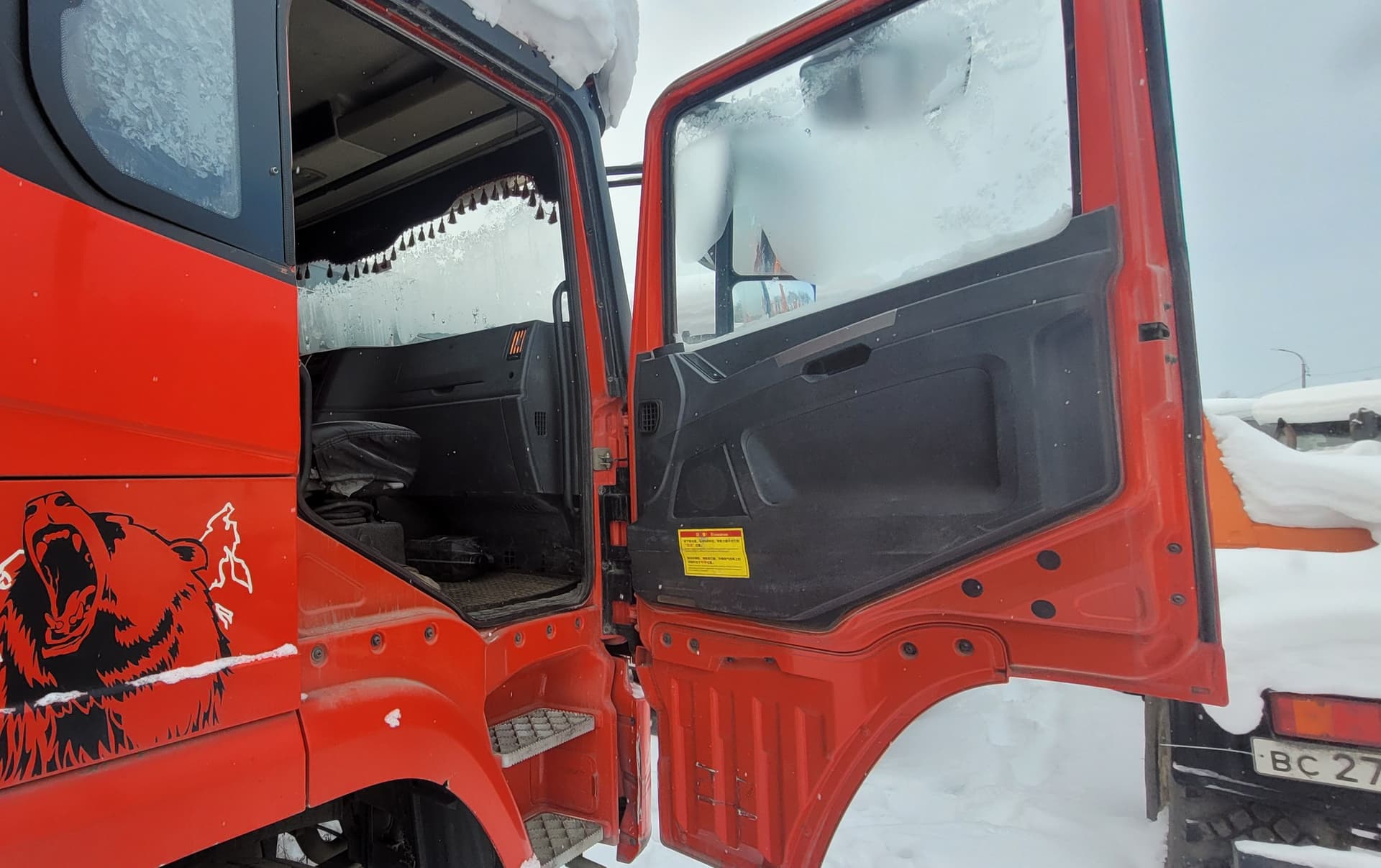 Shacman (Shaanxi) SX* 6x4 Самосвал - 7