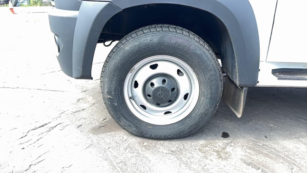 UAZ Profi - 9