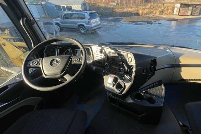 Mercedes-Benz Actros 4x2 Седельный тягач - 5