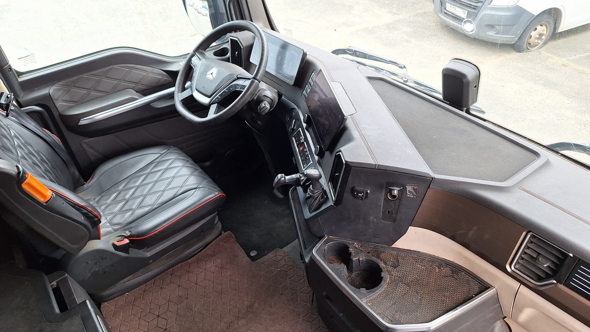 Sitrak C7H 4x2 Седельный тягач - 5