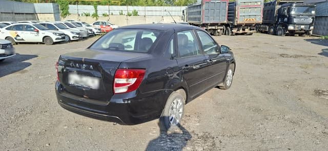 Lada Granta седан - 3