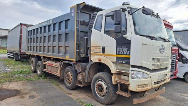 FAW J6 8x4 Самосвал - 2