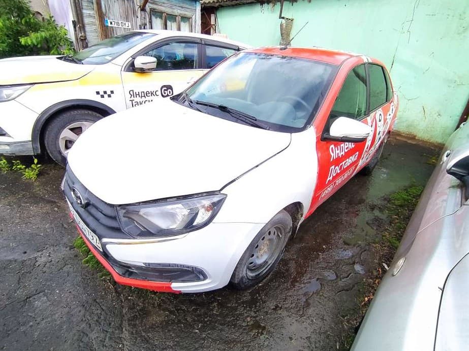 Lada Granta седан - 1