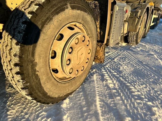 Shacman (Shaanxi) SX* 6x4 Седельный тягач - 7