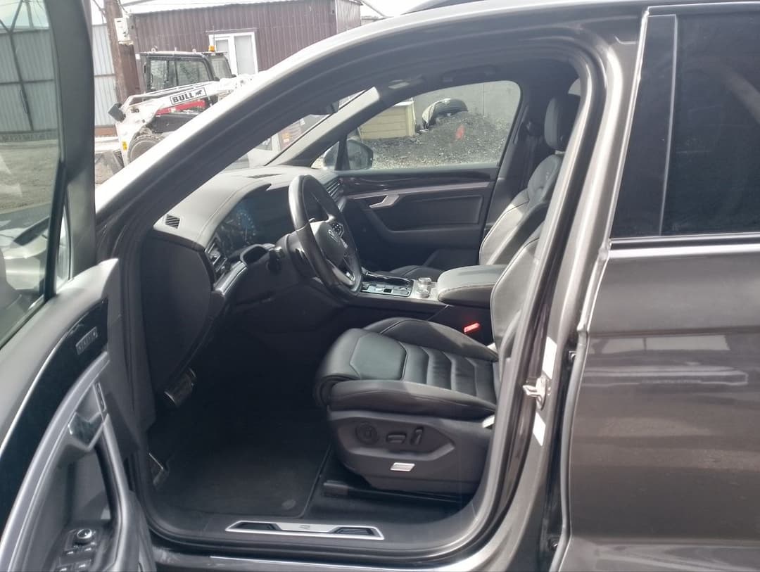 Volkswagen Touareg - 6