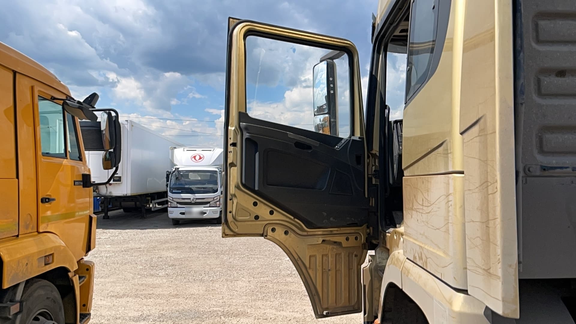 Shacman (Shaanxi) SX* 6x4 Седельный тягач - 7