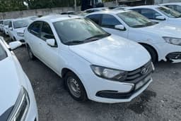 Lada Granta лифтбек - 2