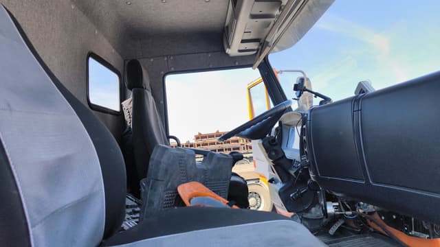 Камаз 6520 6x4 Автобетоносмеситель - 6