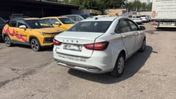 Lada Vesta седан - 3