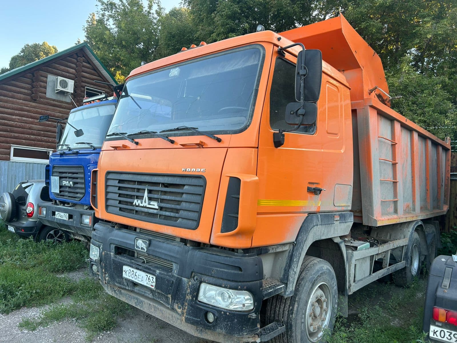 МАЗ 6501 6x4 Самосвал - 1