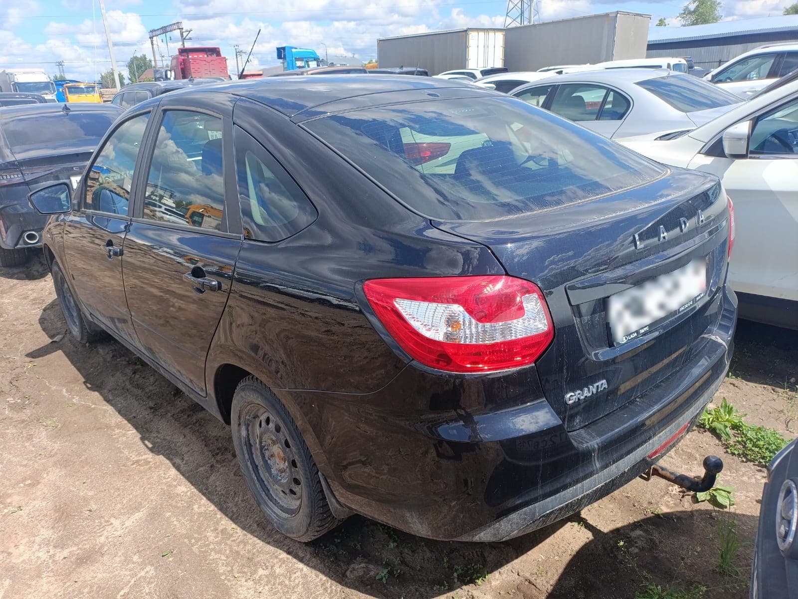 Lada Granta лифтбек - 4