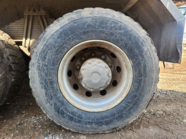 Howo ZZ3257V384GE1 6x4 Самосвал - 10