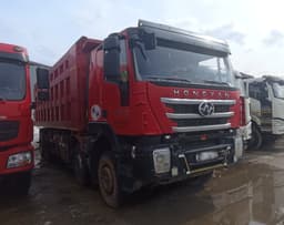 Hongyan CQ* 8x4 Самосвал - 2