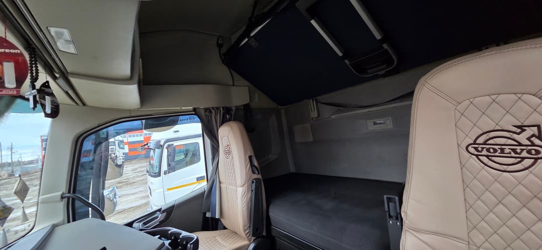 Volvo FH 4x2 Седельный тягач - 7