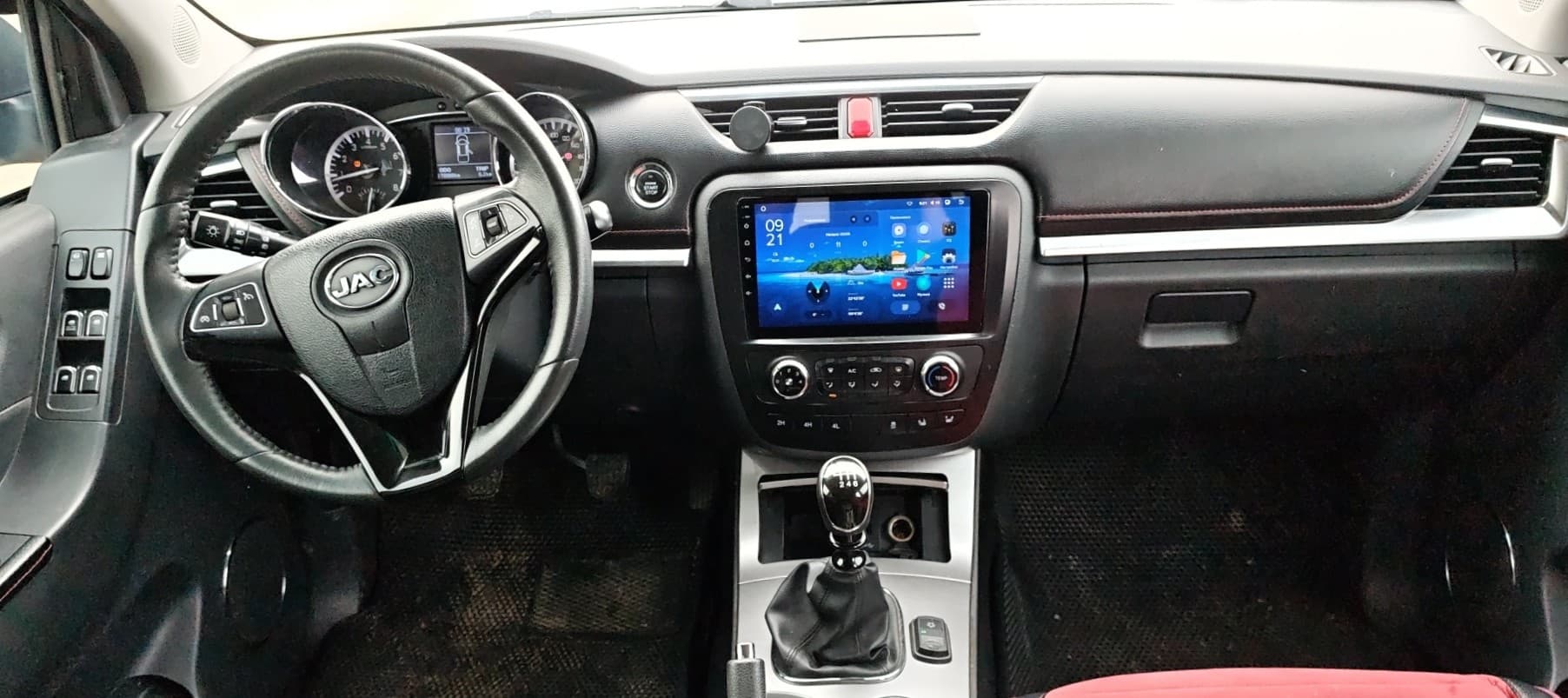Jac T6 - 5