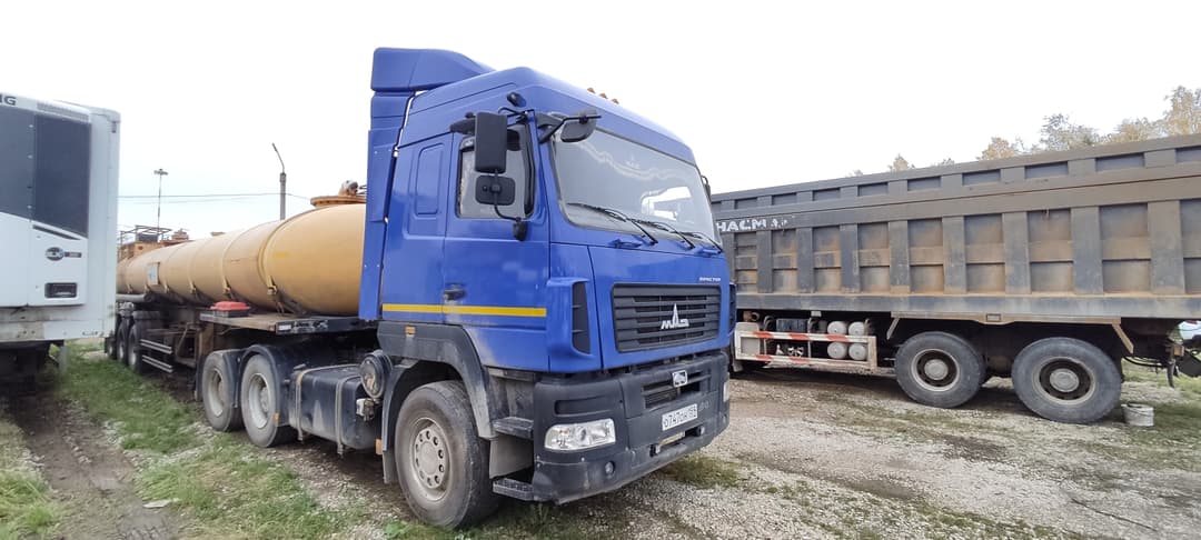 МАЗ 6430 6x4 Седельный тягач - 2