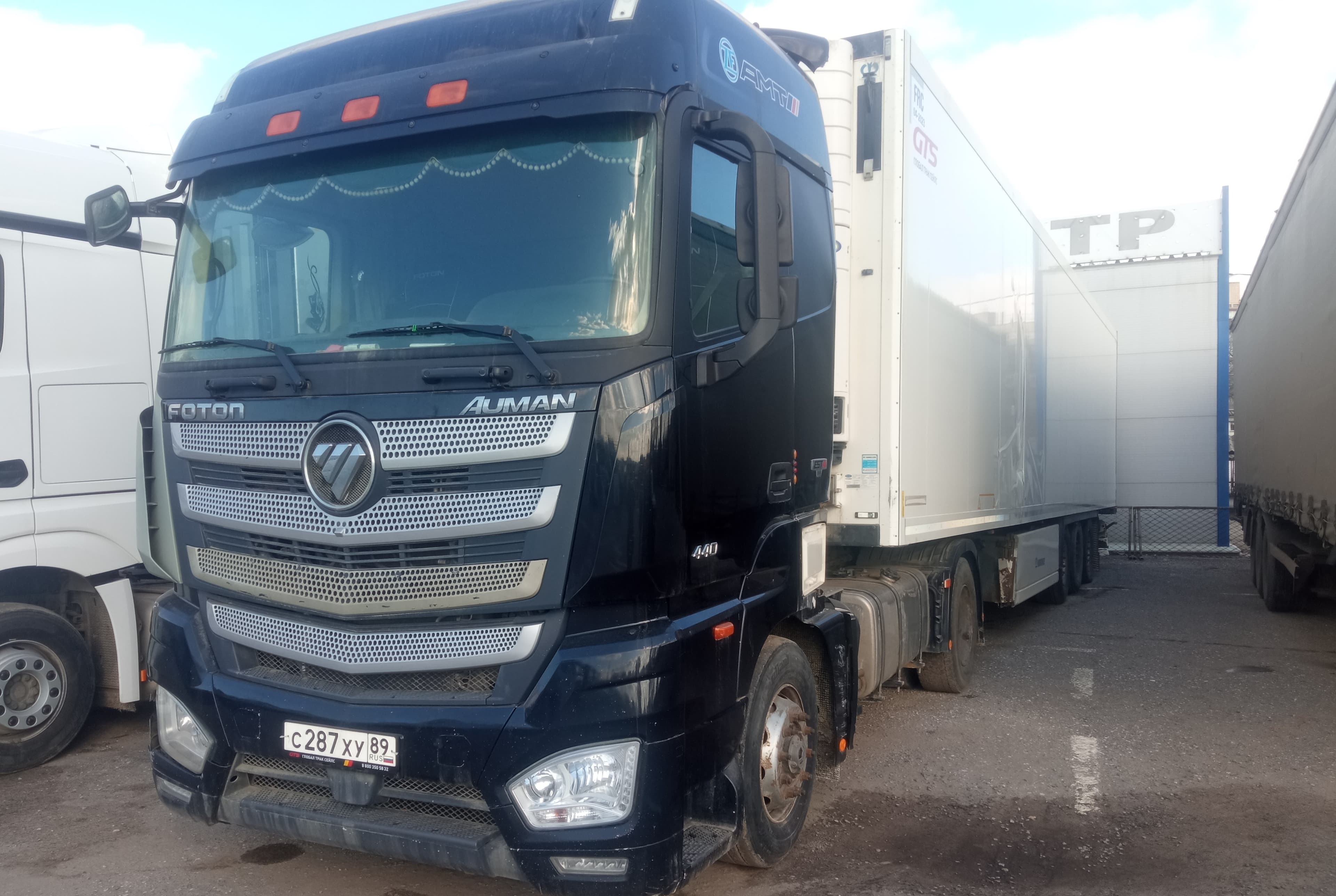 Foton AUMAN 4x2 Седельный тягач - 1