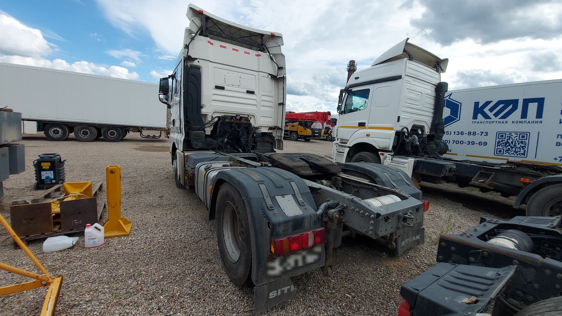 Sitrak C7H 4x2 Седельный тягач - 4