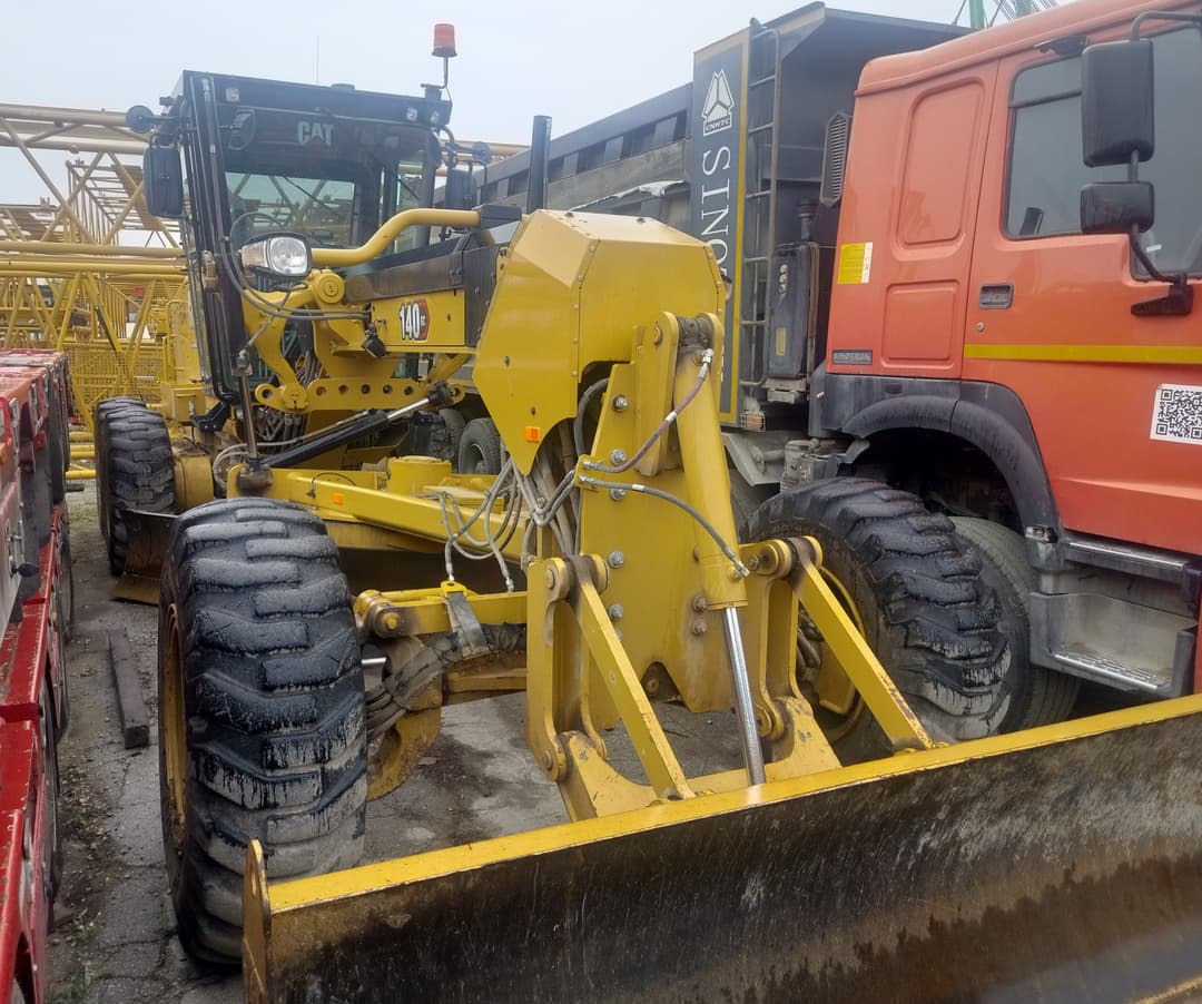 Caterpillar 140 Автогрейдер - 2
