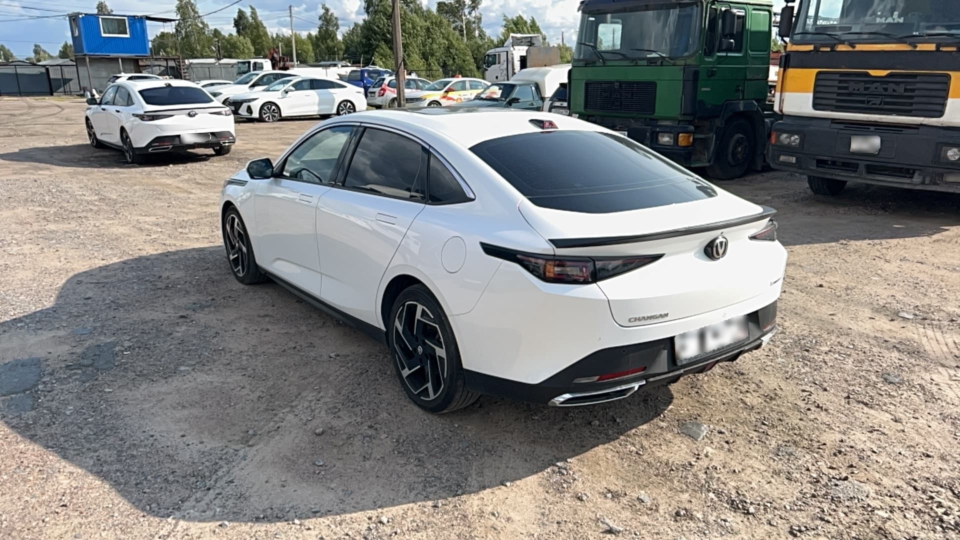 Changan Lamore - 4